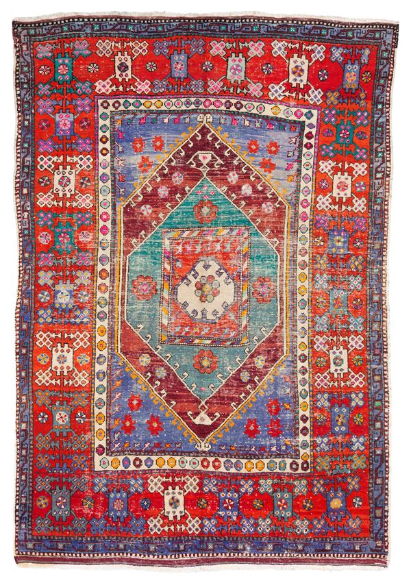 Bergama area rug. Anatolia