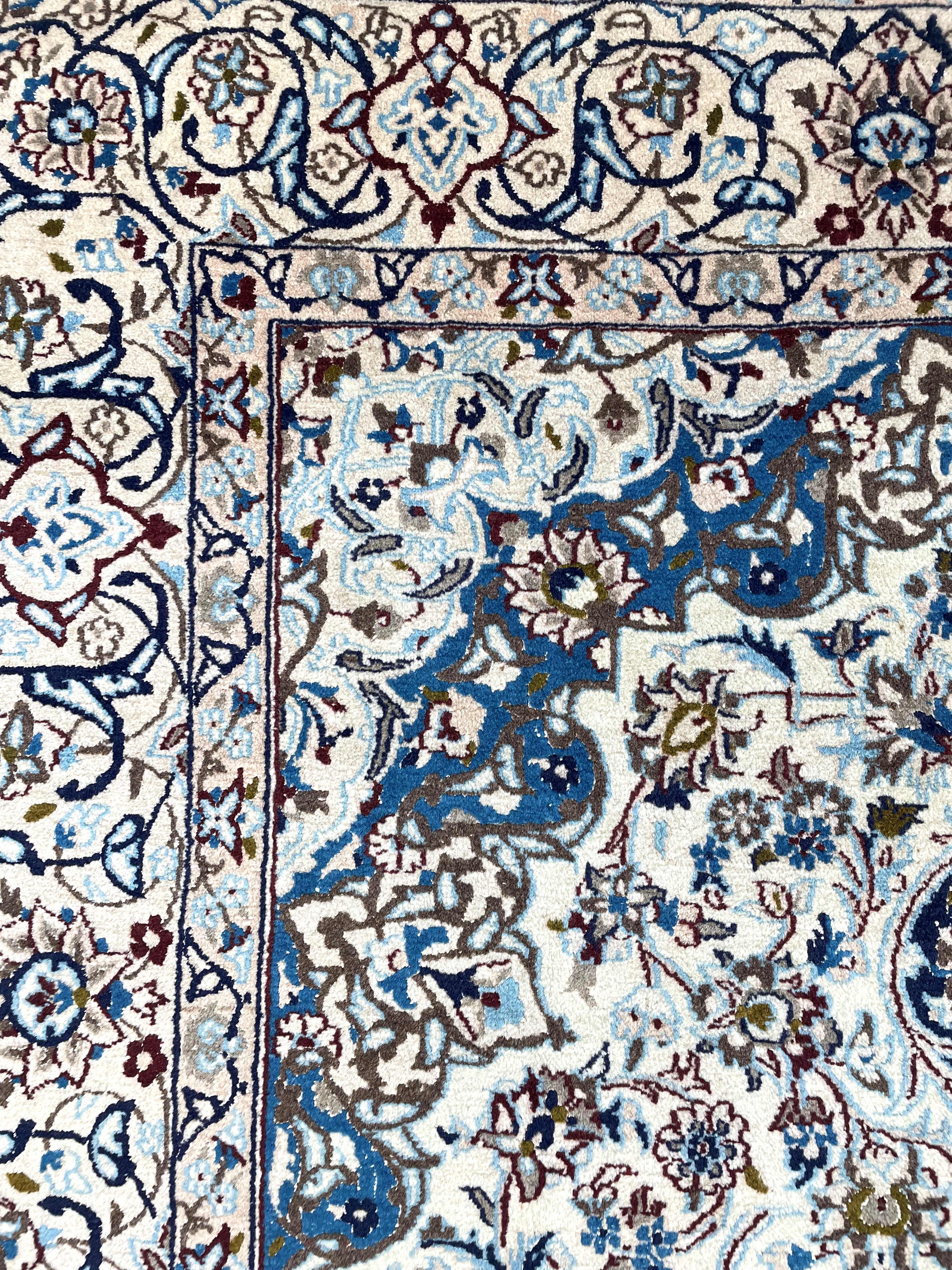 Persia, Tappeto Nain in lana e seta, seconda metà del XX secolo