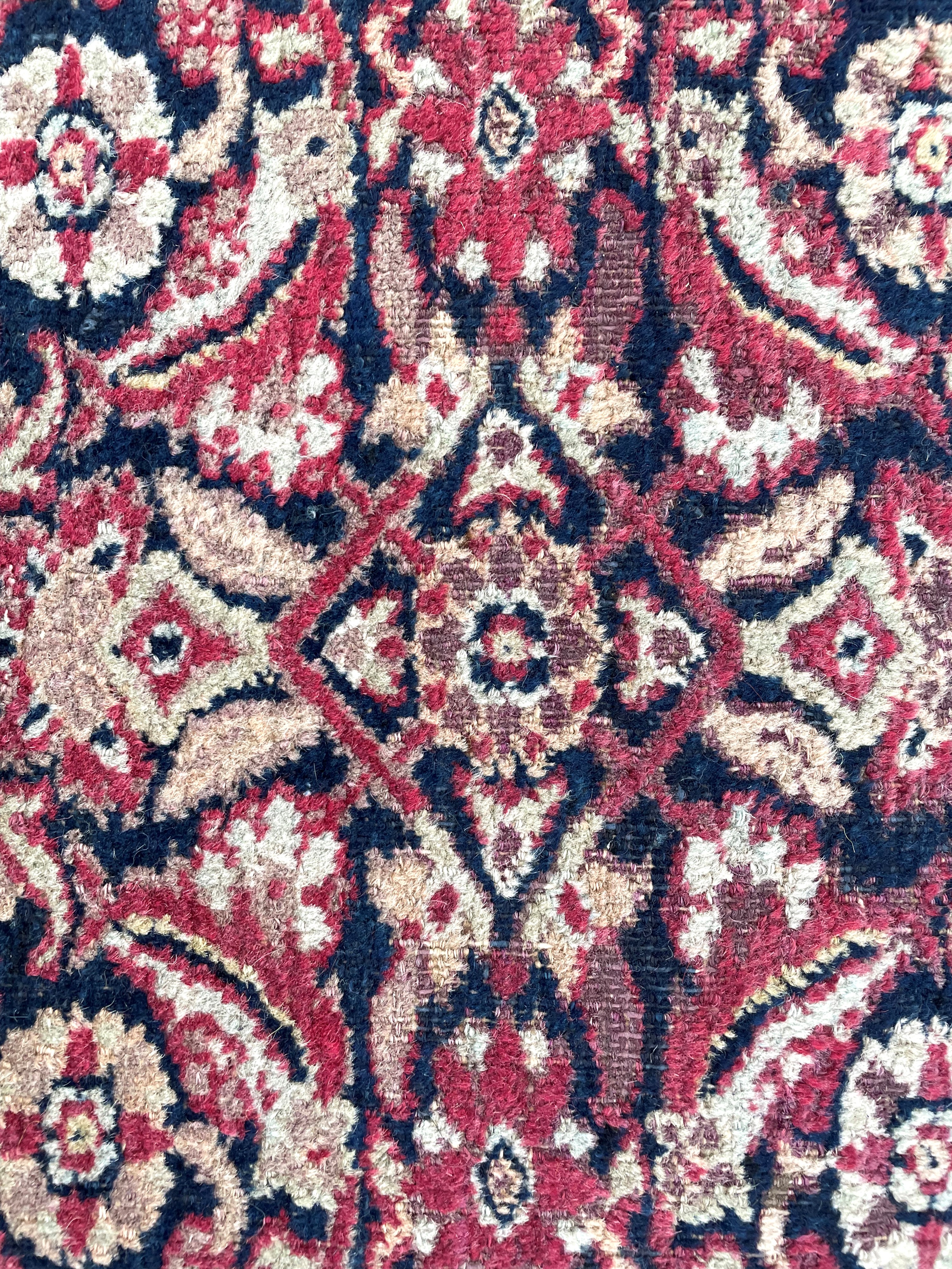 Dorokhsh (Persia), Tappeto, fine XIX secolo, cm 241x227 ca.
