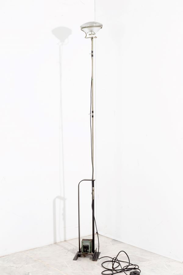 ACHILLE  CASTIGLIONI,PIER GIACOMO CASTIGLIONI - Toio floor lamp for FLOS