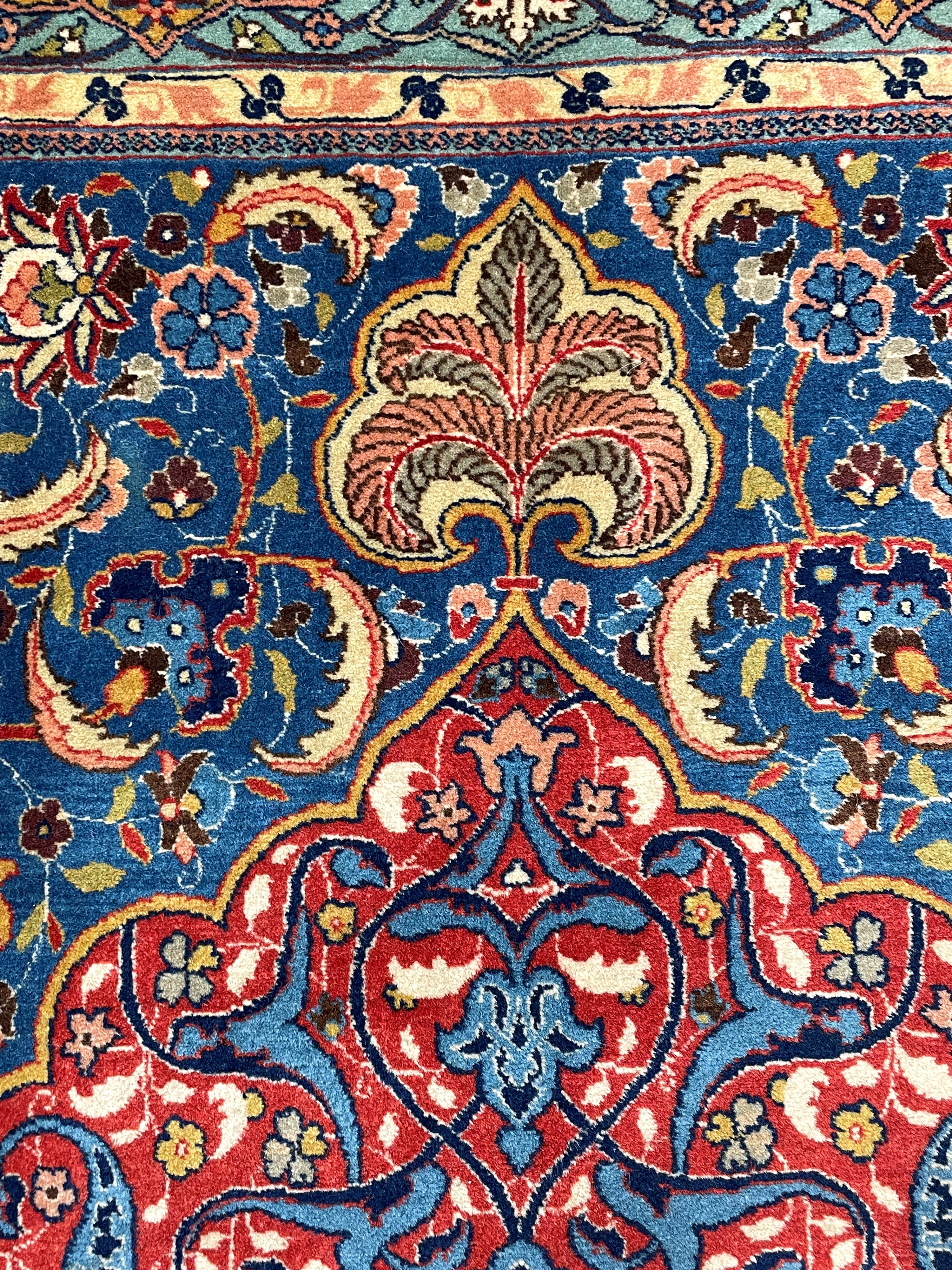 Coppia di tappeti di Isfahan, Persia, inizi XX secolo