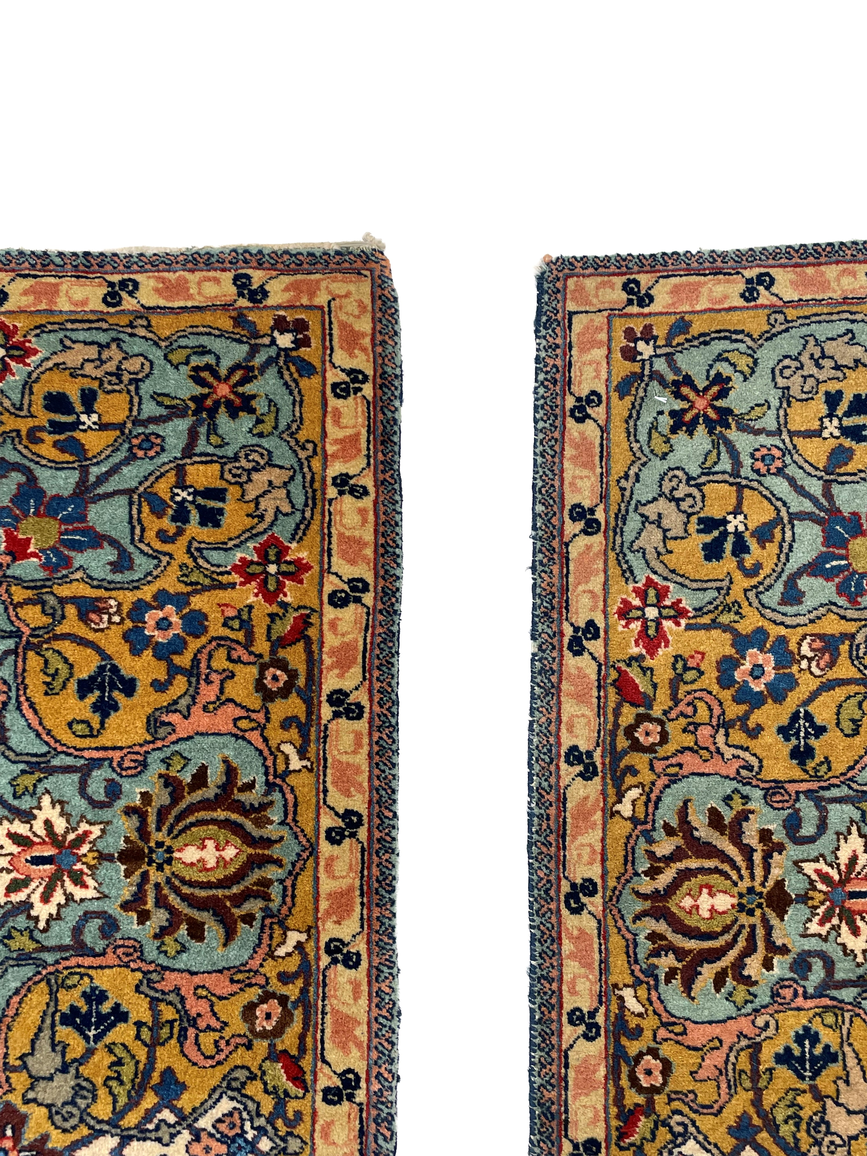Coppia di tappeti di Isfahan, Persia, inizi XX secolo
