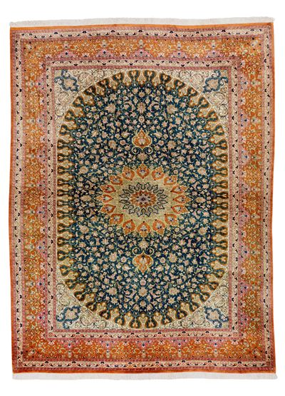 Tappeto Qum, Persia, seta, prima metà del XX secolo