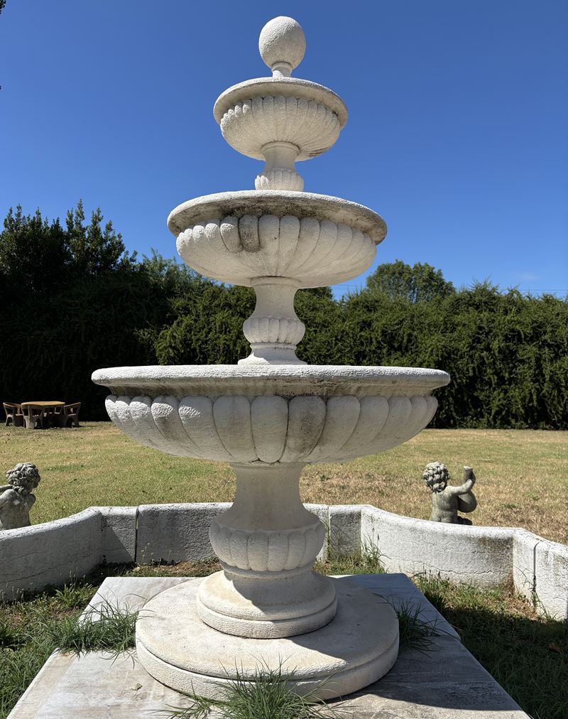 Fontana, agglomerato di pietra