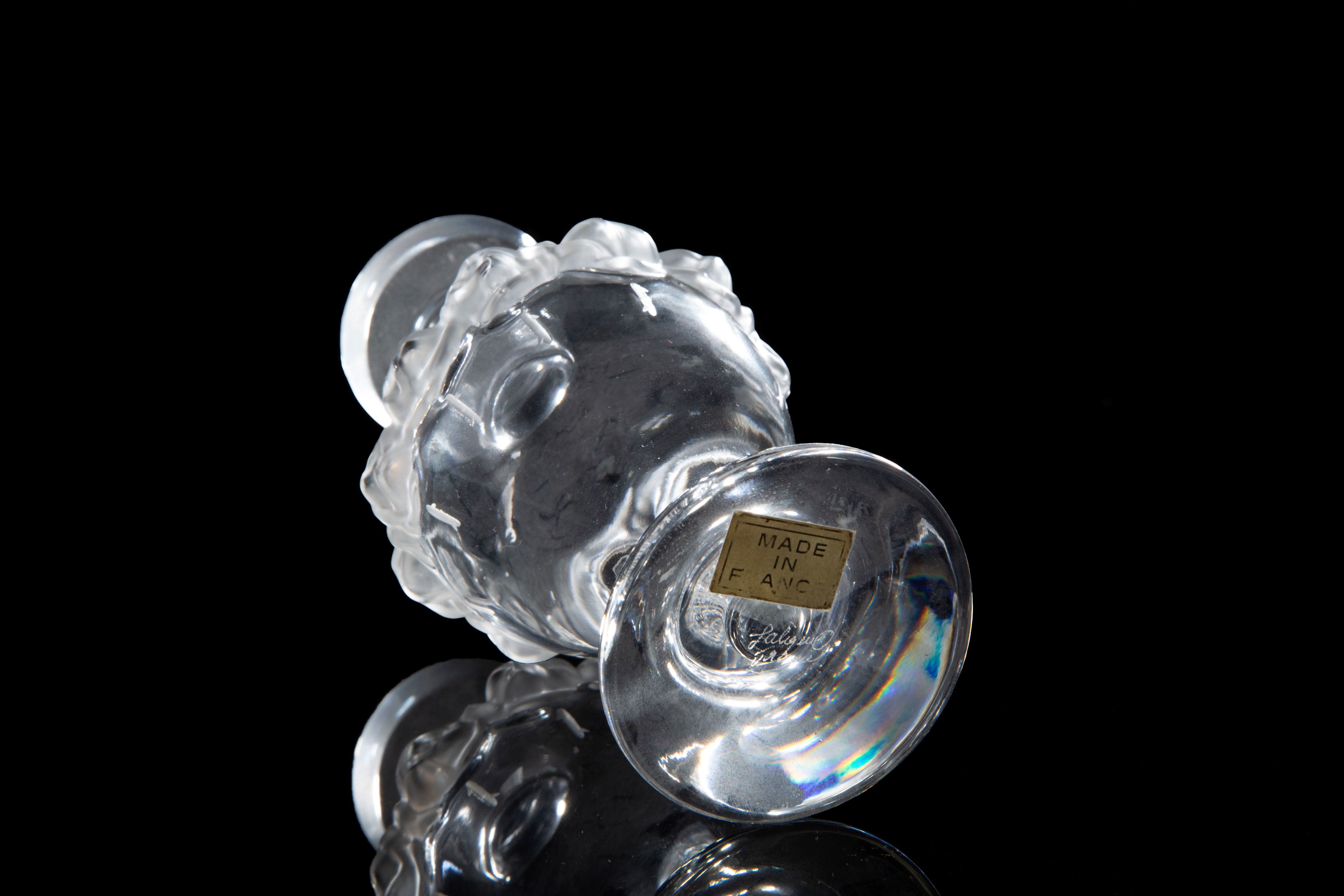 Lalique, Portaprofumo Martine in cristallo con rose a rilievo