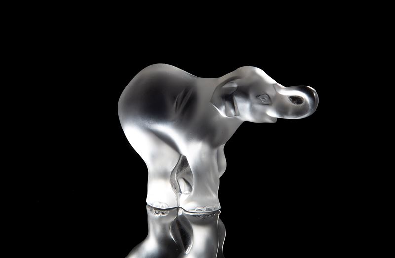 Lalique, Elefantino Timore in cristallo sabbiato