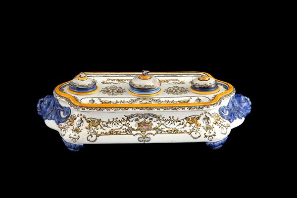 Ceramic inkwell. FAIENCE DE GIEN