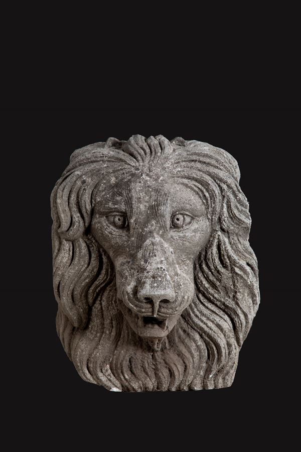 "LION'S HEAD" mask