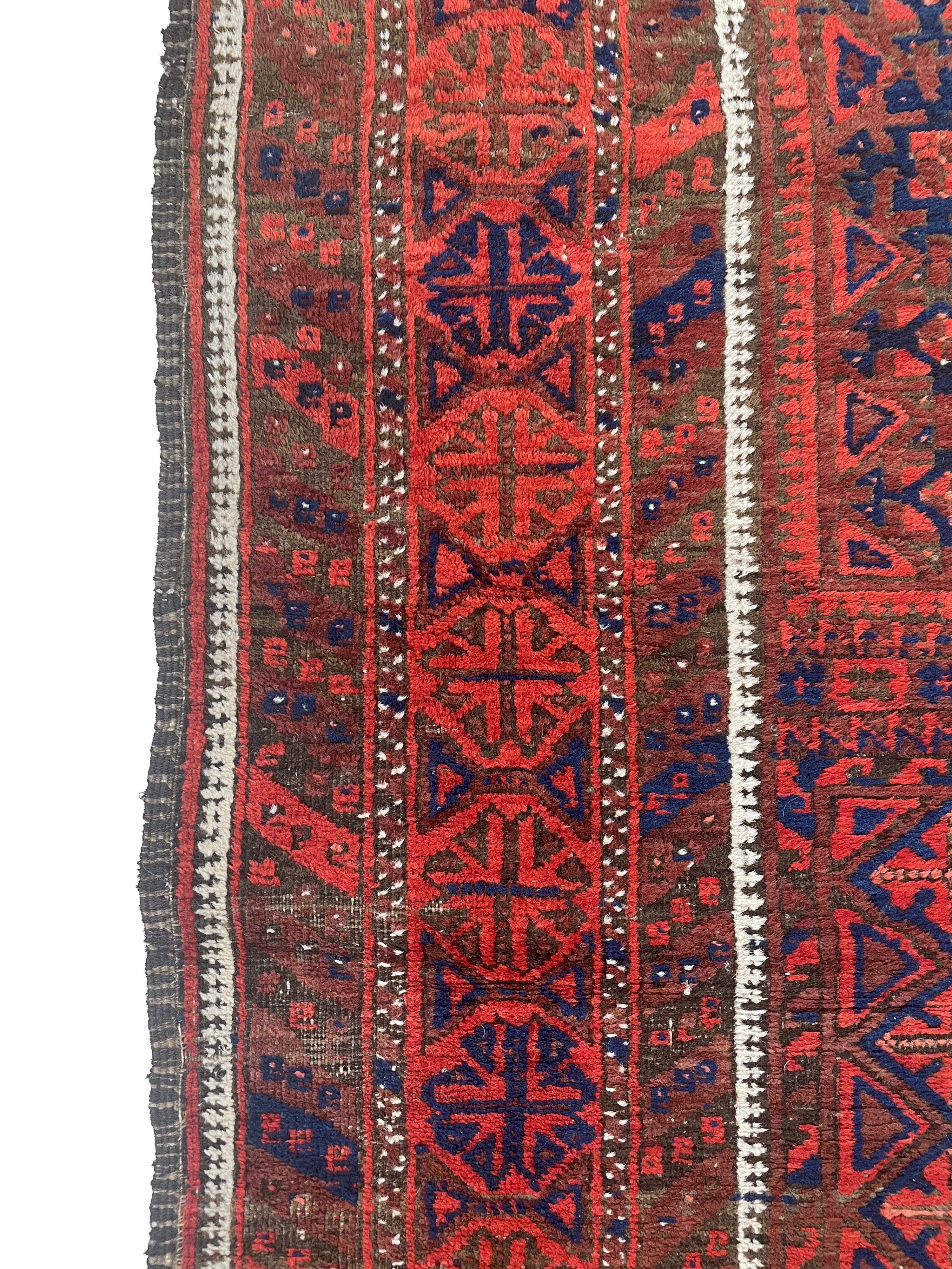 Tappeto Baluch (Persia), campo in vello, fine XIX secolo