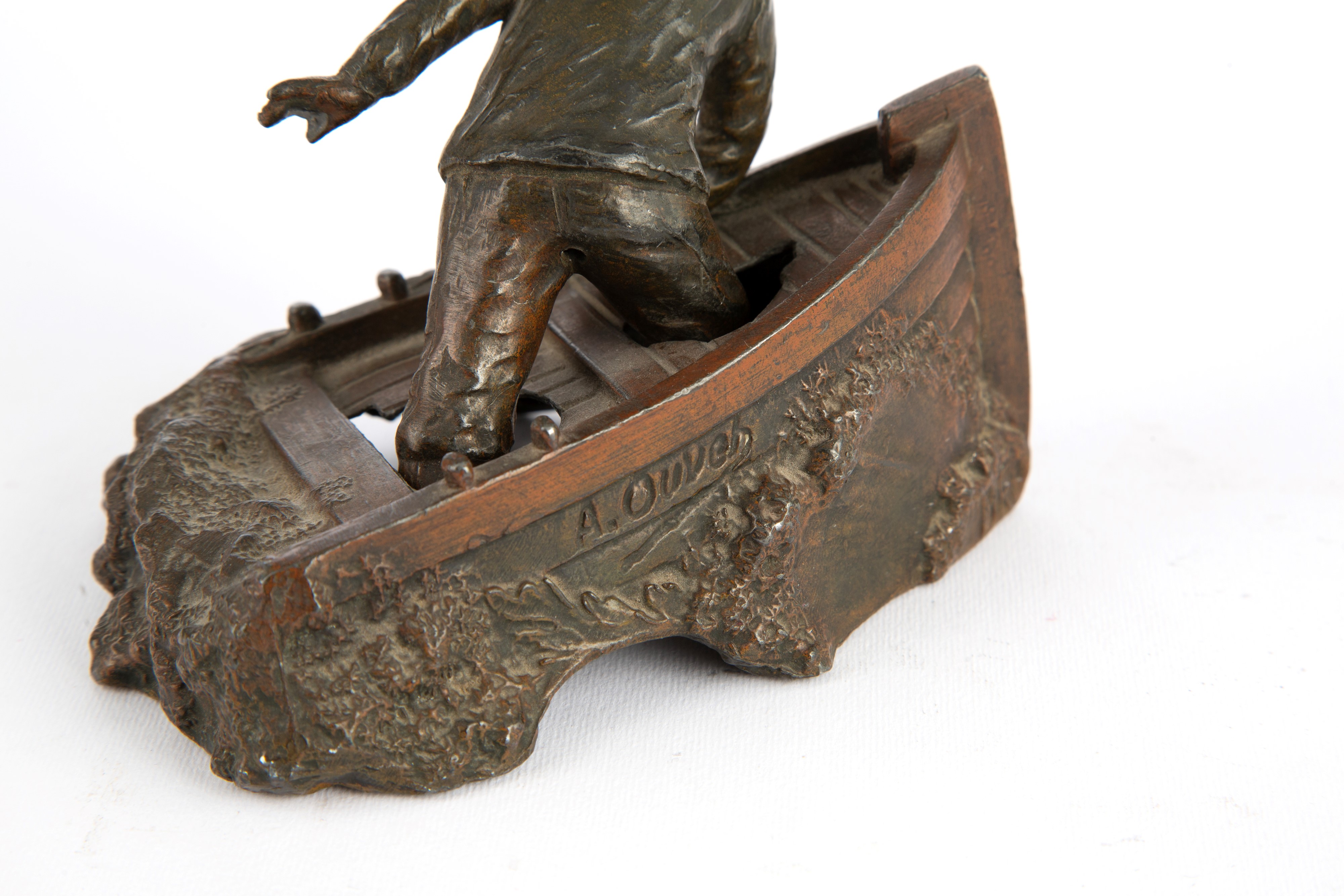 Sculture, Leone di Venezia e Pescatore, bronzo, XX secolo