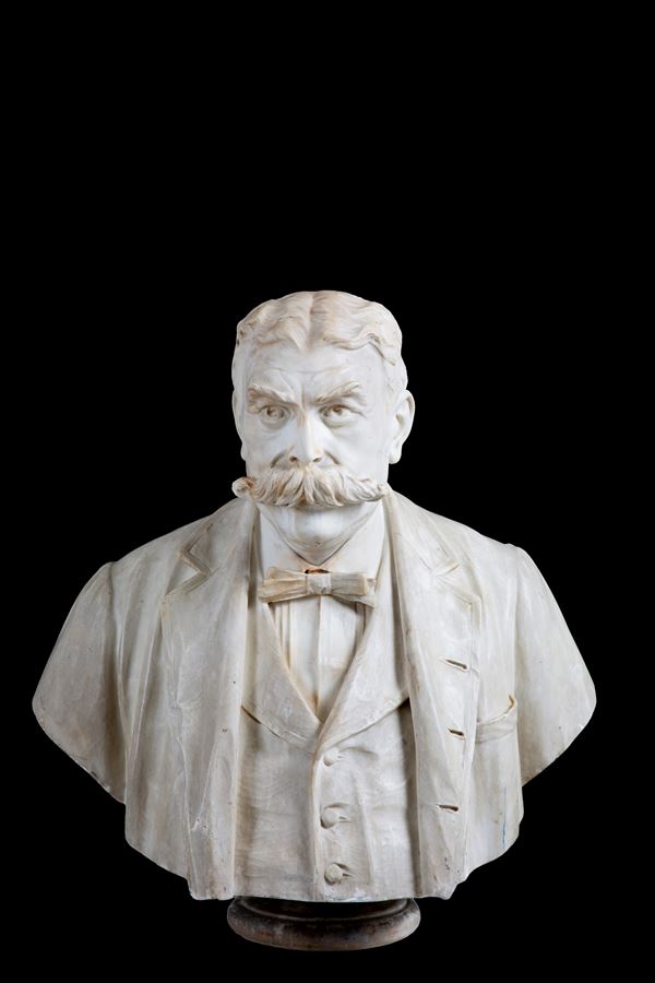 Sculpture "NOBLEMAN"