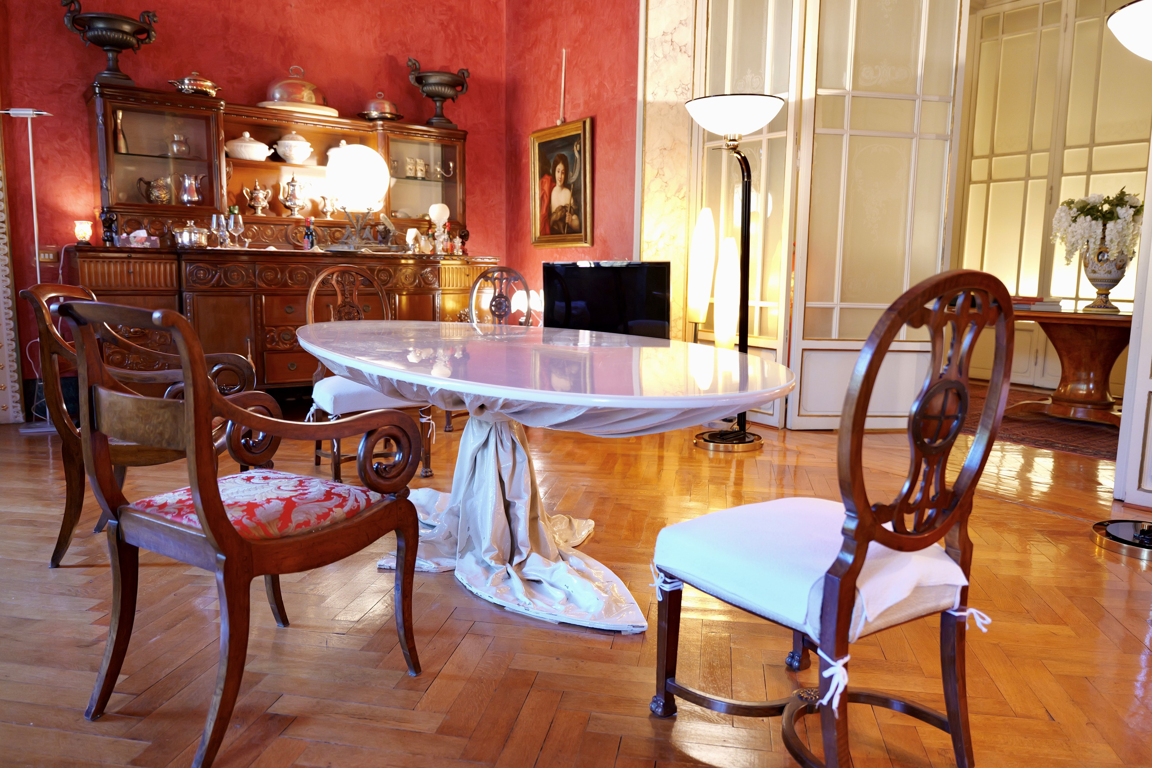 Marzio Cecchi - Tavolo da pranzo ovale in resina
