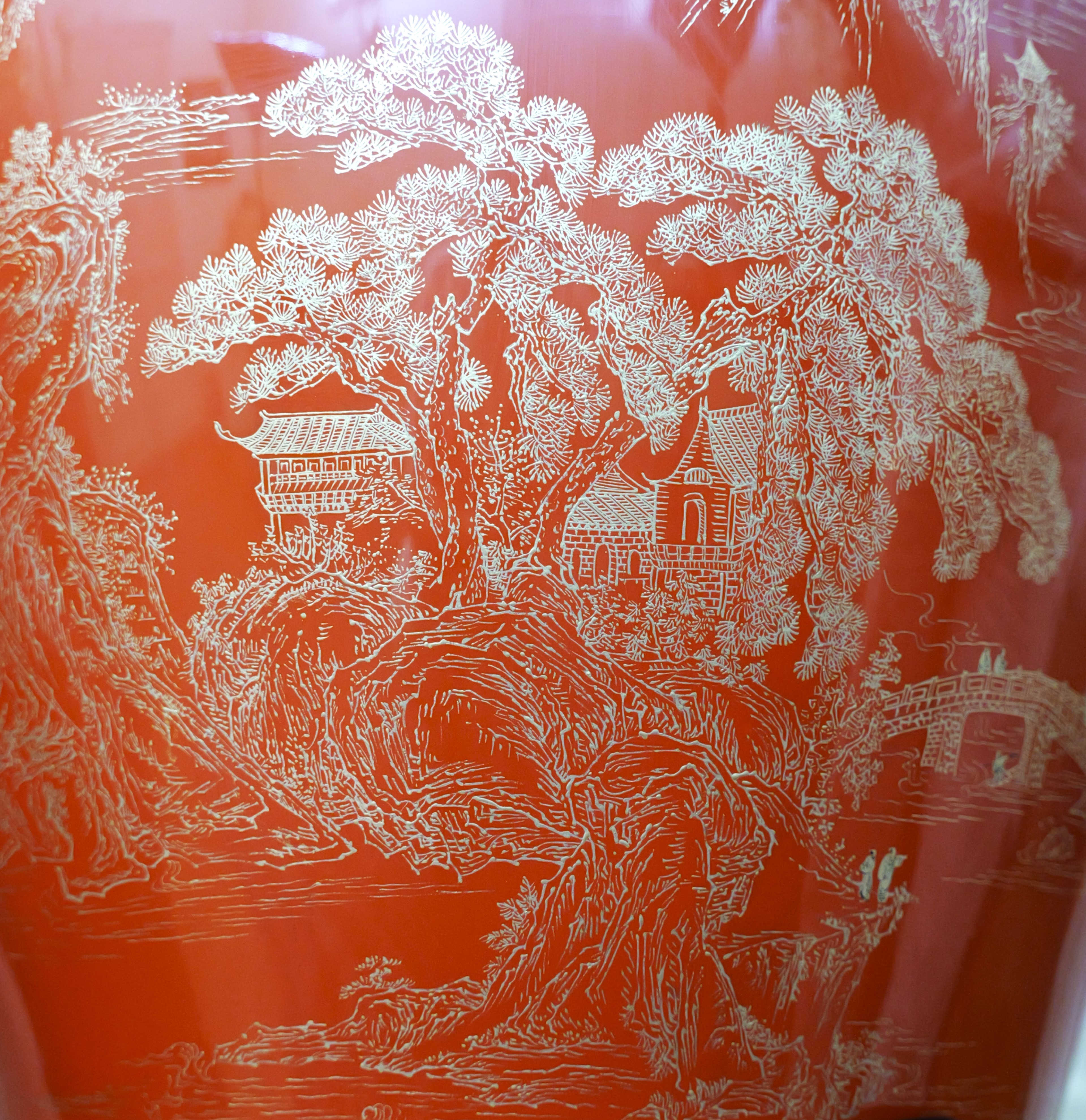 Coppia di vasi in papier-mâché e lacca, Cina, fine XIX–inizi XX secolo