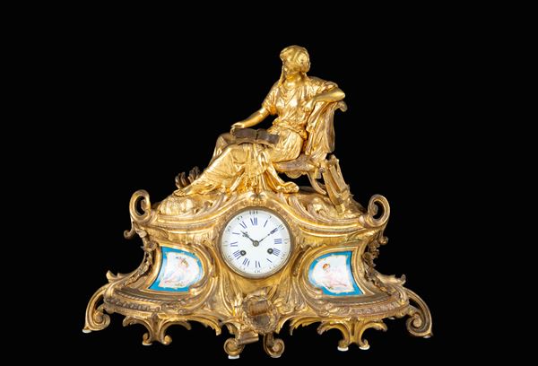 Clock with Sèvres porcelain plates