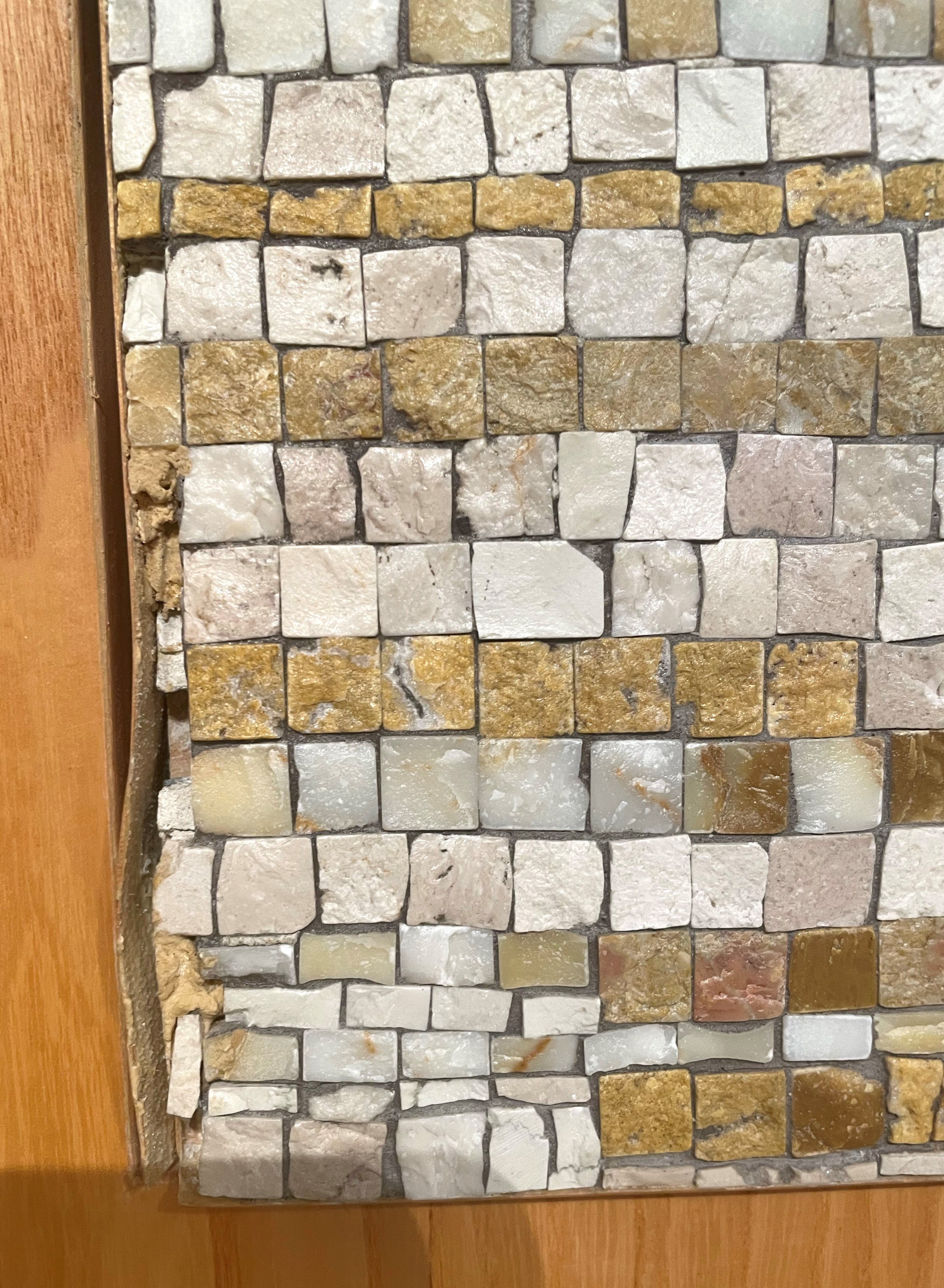 Mimmo Paladino - Scacco al re, mobile scultura in legno e mosaici