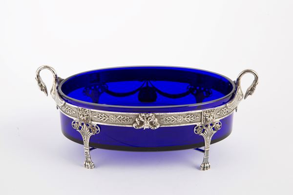Silver vegetable dish