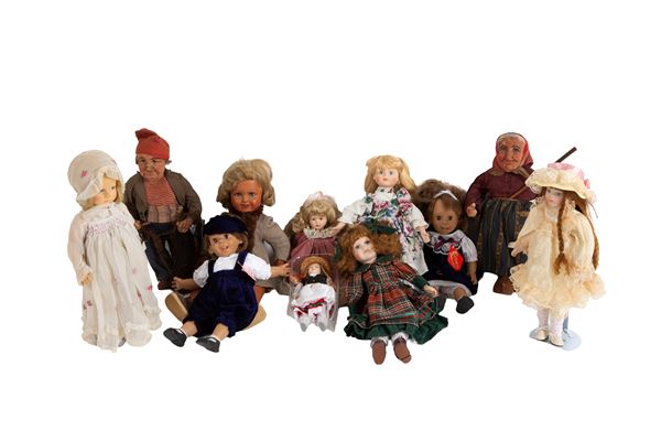 Eleven dolls