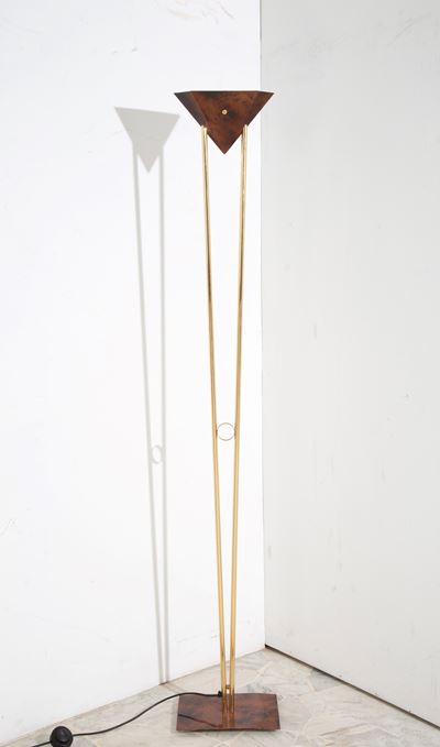 Lampada da terra, ottone e metallo verniciato effetto radica (anni ’90)