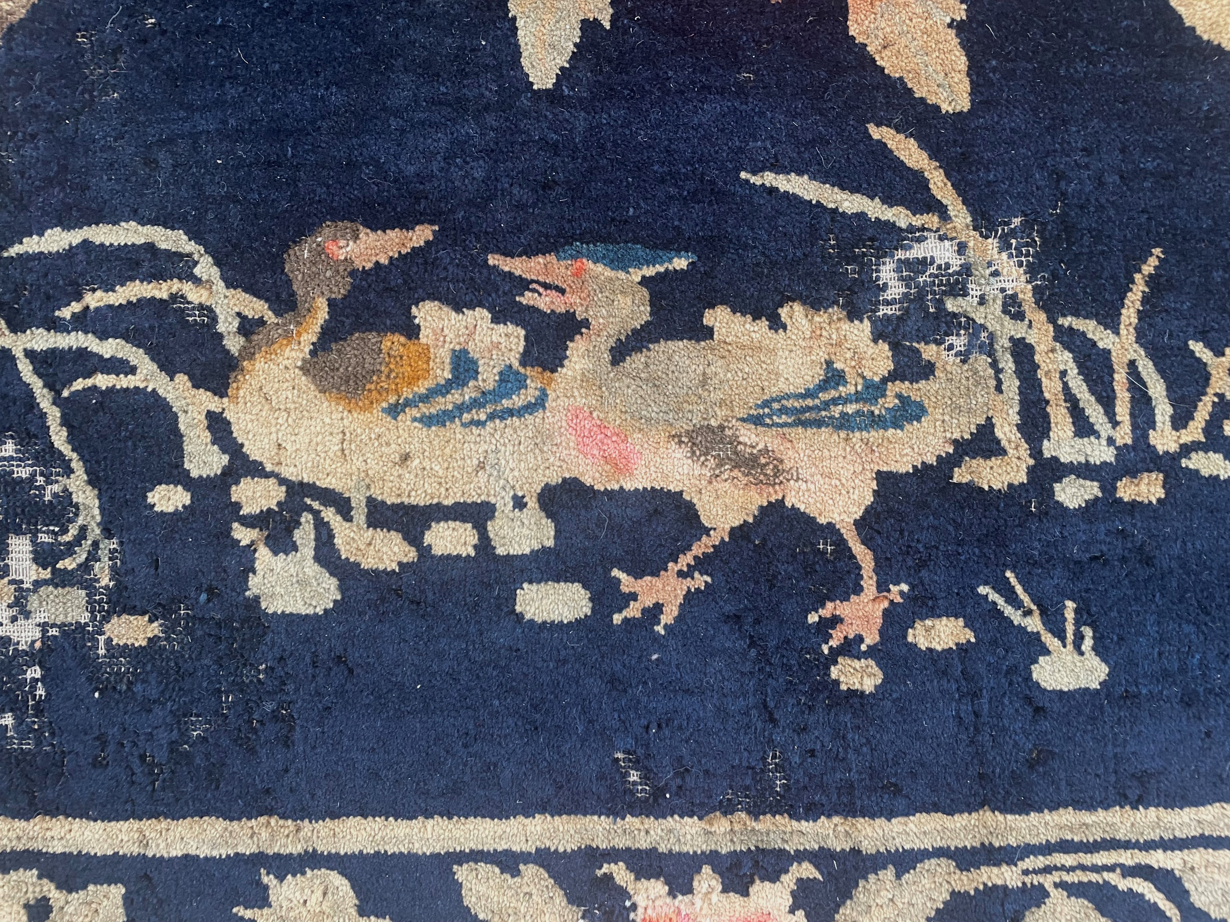 Tappeto in stile Pekino, Cina (inizi XX secolo), circa 230 x 156 cm