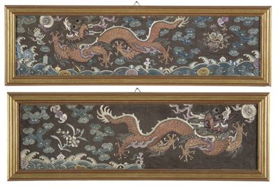 Coppia di frammenti di Long Pao (veste del drago), Cina, Dinastia Qing