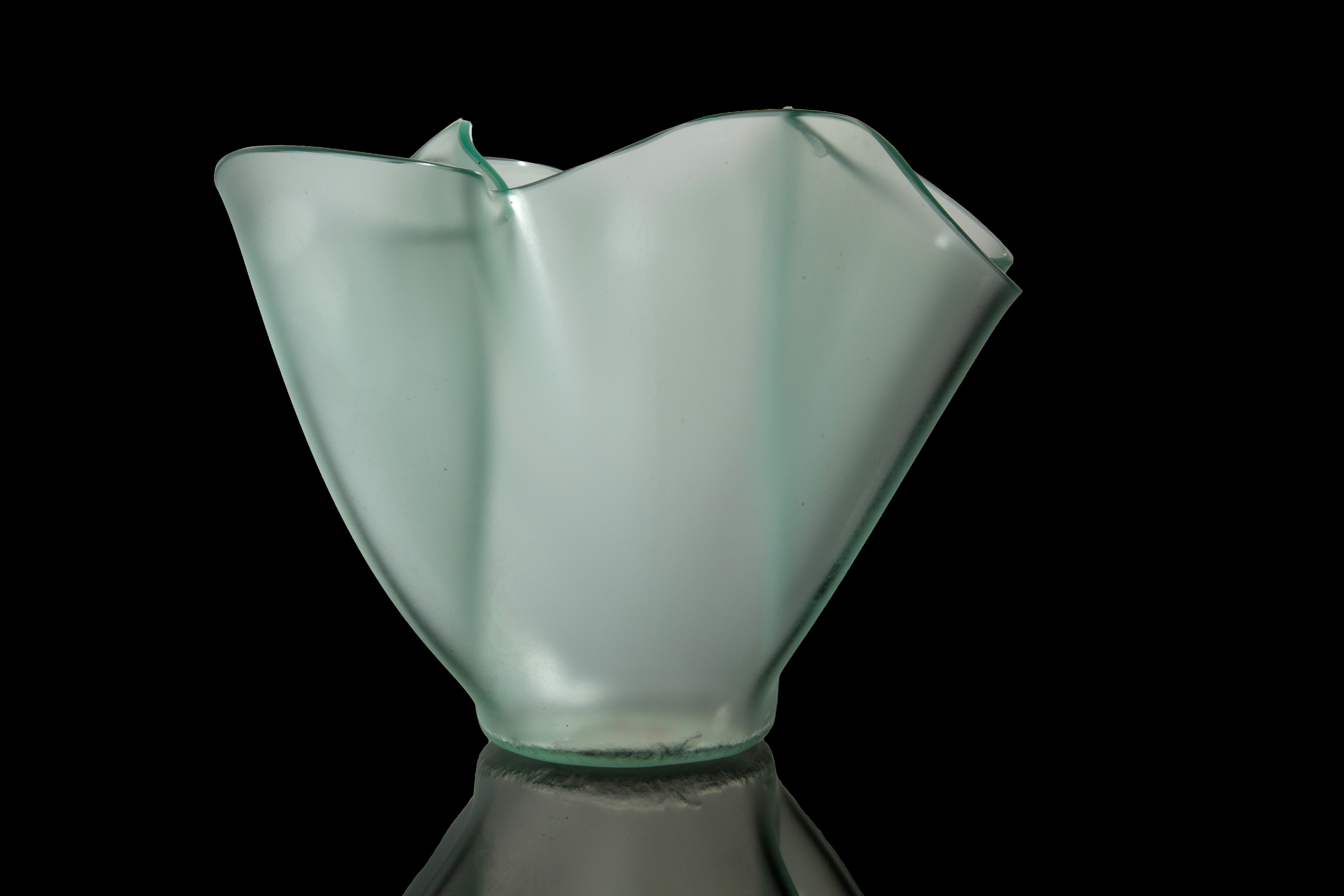 Giorgio Berlini - Vaso fazzoletto in vetro