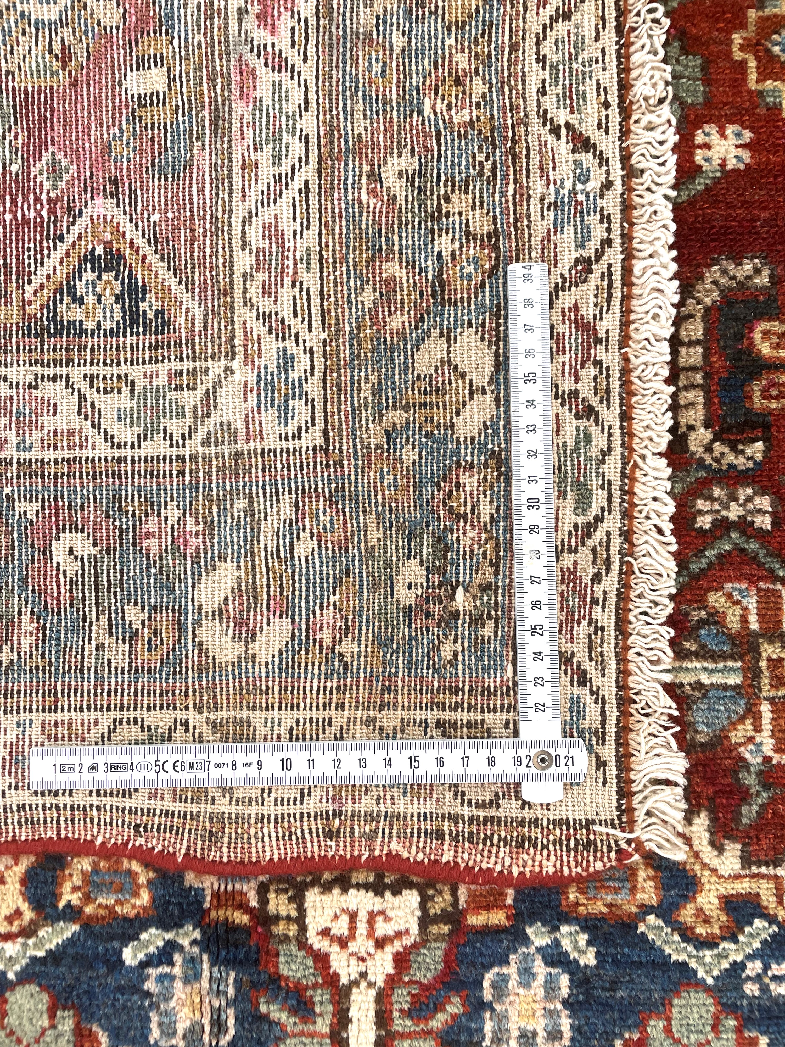 Tappeto Mishan, Persia, circa 1900, dimensioni 223x128 cm circa