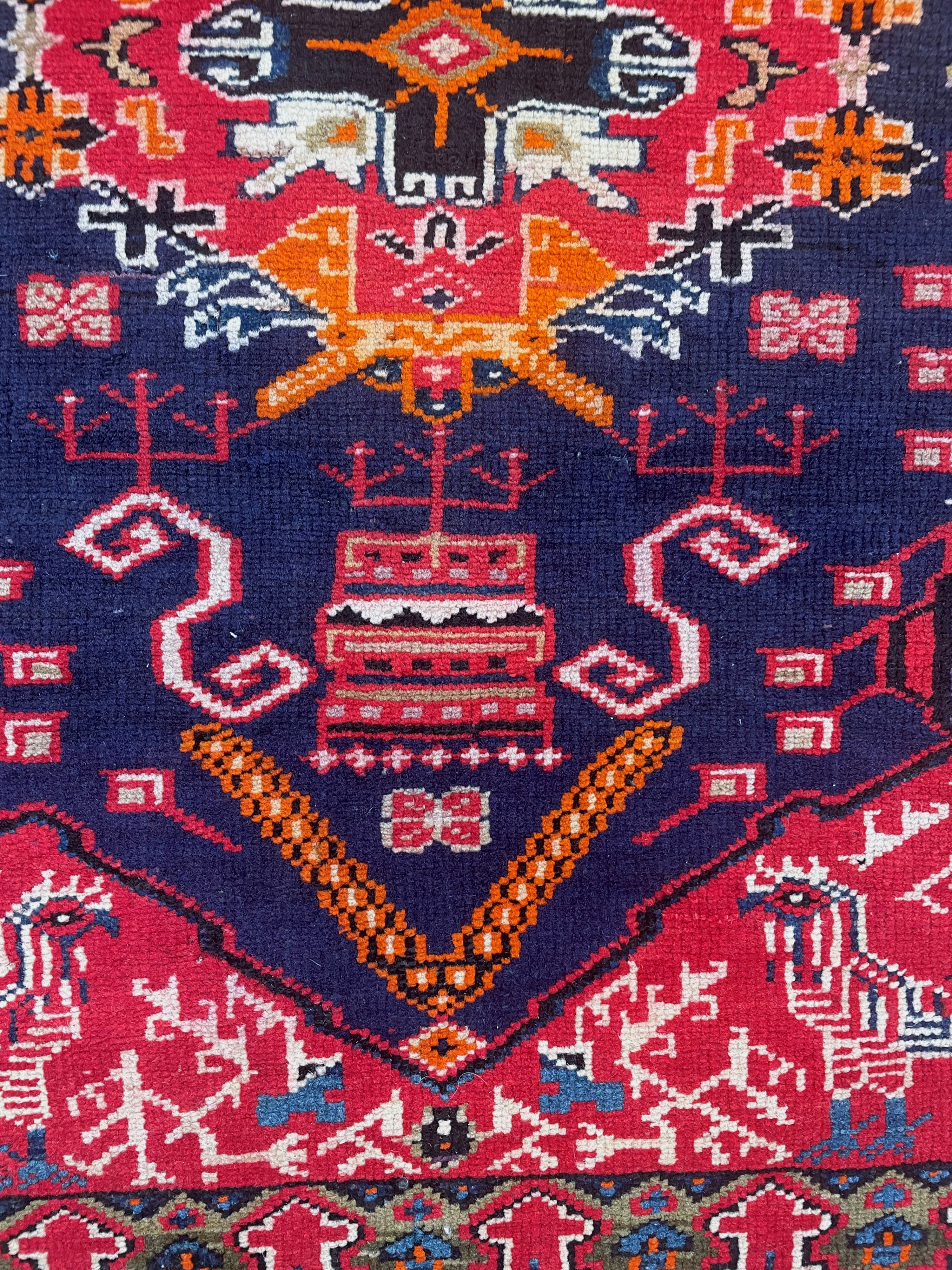 Tappeto in stile Kula (Anatolia occidentale), inizio XX secolo, 150 x 104 cm ca.