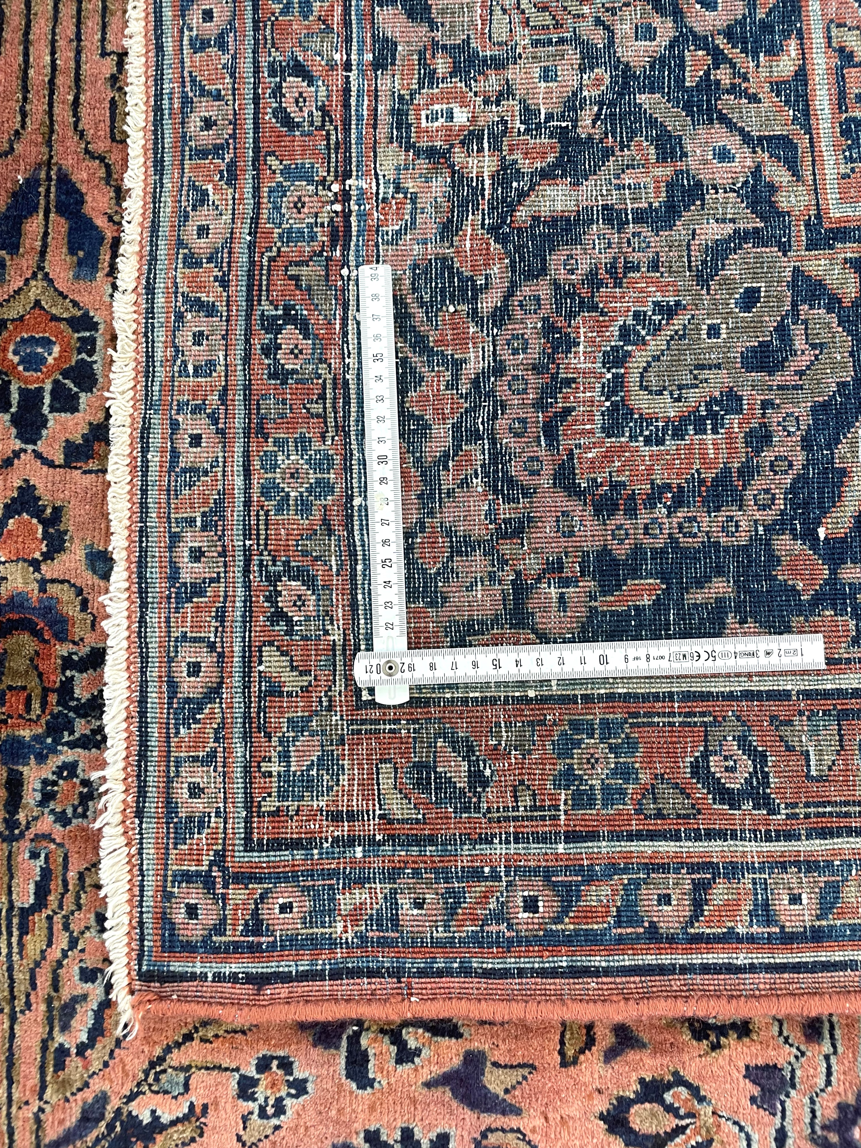 Tappeto Saruk, Persia, inizi XX secolo, 358 x 280 cm ca.