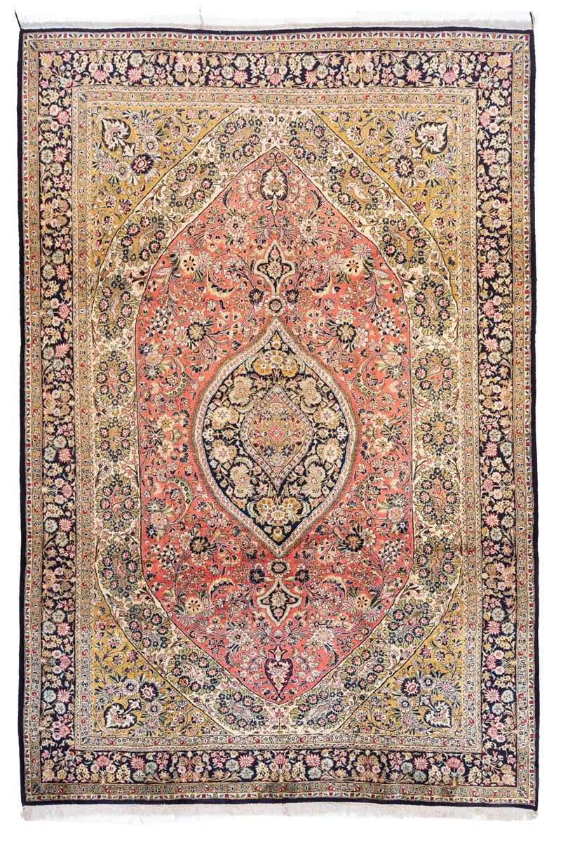 Tappeto Qum in seta, Persia, metà XX secolo