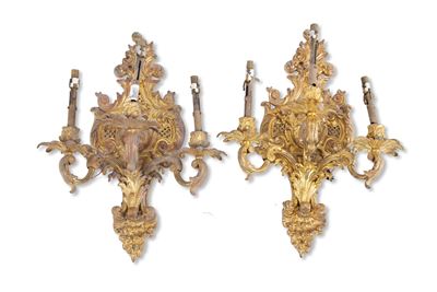 Fine XIX secolo, Coppia di applique a tre luci in bronzo dorato