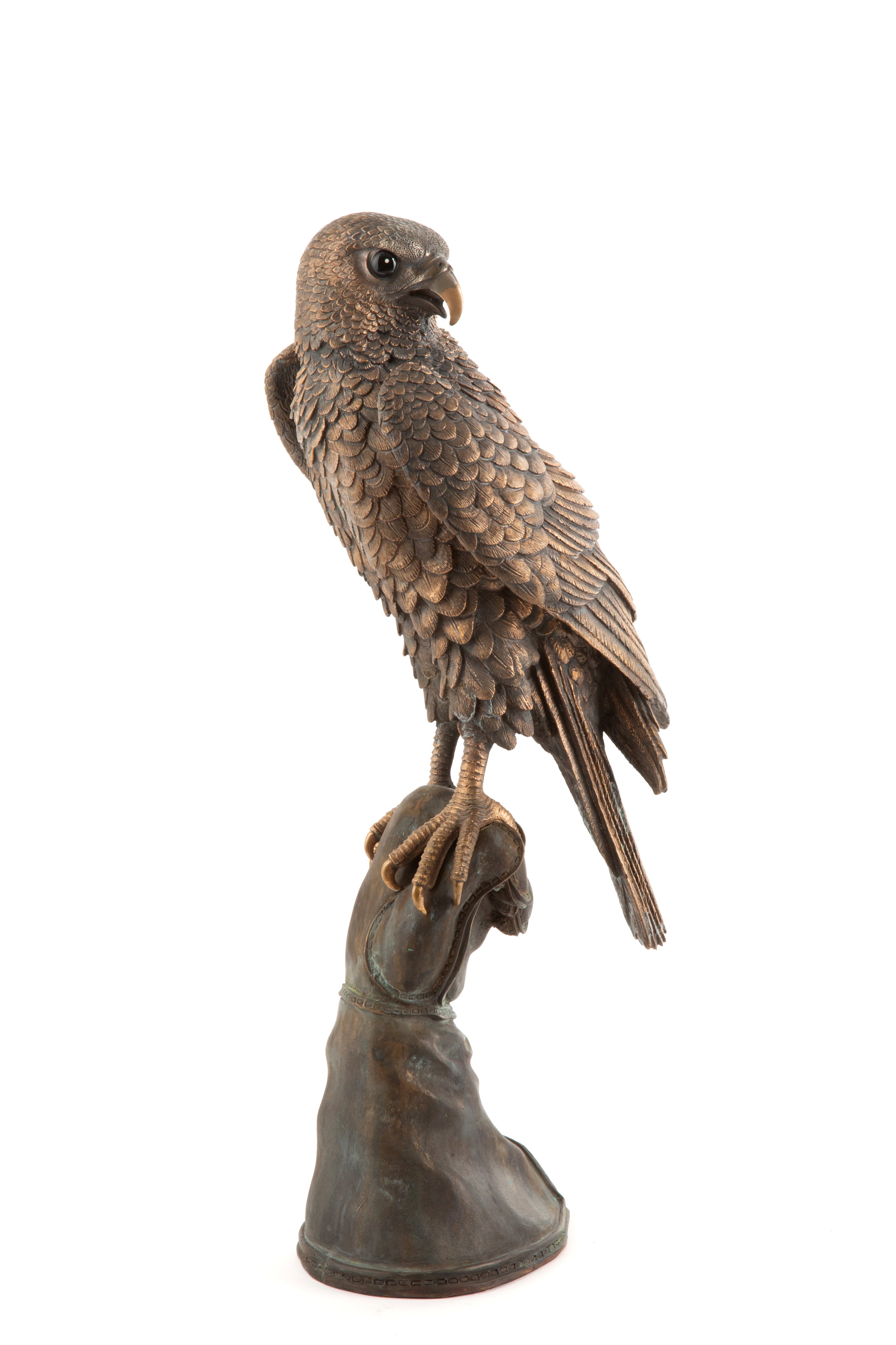 Scultura “Falco su guanto da falconiere”, bronzo cesellato, XX secolo