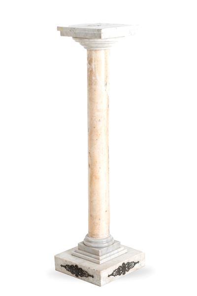 Colonna in marmo, XIX secolo